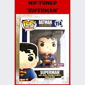 NIP/FUNKO POP "SUPERMAN"